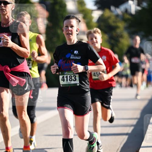 01.09.2024 - BARMER Alsterlauf Dr. Thomas Lammeyer http://msf.ph/oto/6893727 01.09.2024 09:28:23 Laufen 135, 35, 4183, 45 meine-sportfotos.de