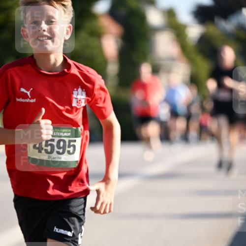 01.09.2024 - BARMER Alsterlauf Dr. Thomas Lammeyer http://msf.ph/oto/6893740 01.09.2024 09:28:25 Laufen 4595 meine-sportfotos.de