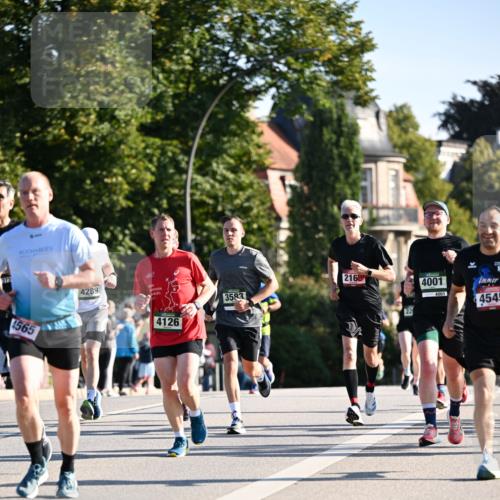01.09.2024 - BARMER Alsterlauf Dr. Thomas Lammeyer http://msf.ph/oto/6893755 01.09.2024 09:28:30 Laufen 373, 4565, 4289, 4126, 3583, 216, 4001, 4001, 4545 meine-sportfotos.de