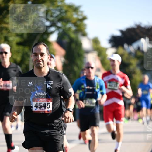 01.09.2024 - BARMER Alsterlauf Dr. Thomas Lammeyer http://msf.ph/oto/6893766 01.09.2024 09:28:32 Laufen 29, 10, 35, 4545 meine-sportfotos.de