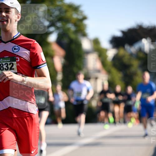 01.09.2024 - BARMER Alsterlauf Dr. Thomas Lammeyer http://msf.ph/oto/6893783 01.09.2024 09:28:35 Laufen 135, 832 meine-sportfotos.de