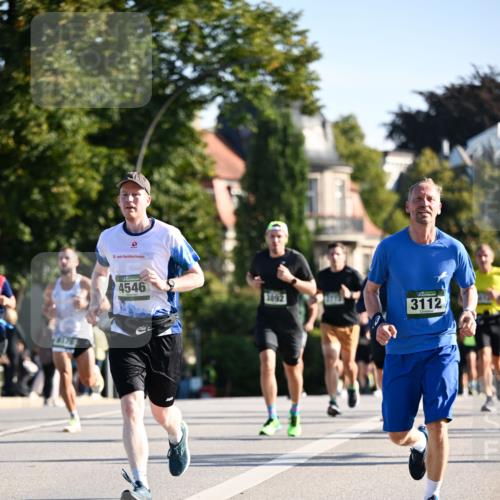 01.09.2024 - BARMER Alsterlauf Dr. Thomas Lammeyer http://msf.ph/oto/6893796 01.09.2024 09:28:37 Laufen 18, 4546, 1892, 3112 meine-sportfotos.de