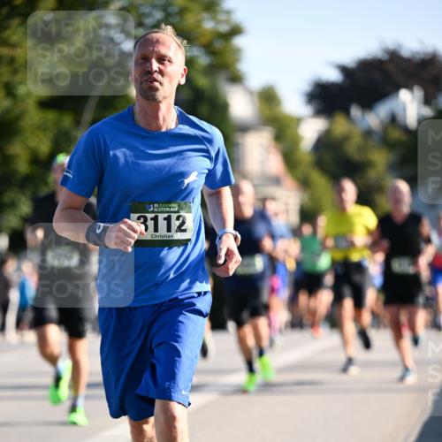 01.09.2024 - BARMER Alsterlauf Dr. Thomas Lammeyer http://msf.ph/oto/6893812 01.09.2024 09:28:39 Laufen 917, 35, 3112 meine-sportfotos.de