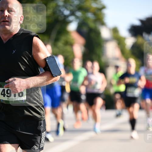 01.09.2024 - BARMER Alsterlauf Dr. Thomas Lammeyer http://msf.ph/oto/6893834 01.09.2024 09:28:44 Laufen 4916, 09, 28 meine-sportfotos.de