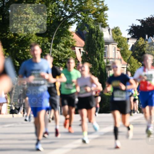 01.09.2024 - BARMER Alsterlauf Dr. Thomas Lammeyer http://msf.ph/oto/6893835 01.09.2024 09:28:44 Laufen  meine-sportfotos.de
