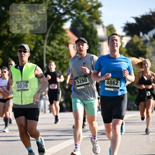 01.09.2024 - BARMER Alsterlauf Dr. Thomas Lammeyer http://msf.ph/oto/6893855 01.09.2024 09:28:48 Laufen 5039, 1, 5260, 5260, 4862, 4862 meine-sportfotos.de
