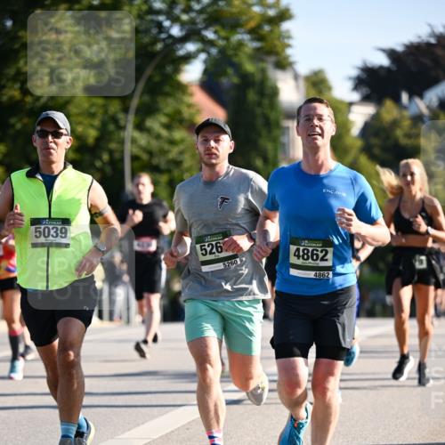 01.09.2024 - BARMER Alsterlauf Dr. Thomas Lammeyer http://msf.ph/oto/6893856 01.09.2024 09:28:48 Laufen 5039, 526, 5260, 4862, 4862 meine-sportfotos.de
