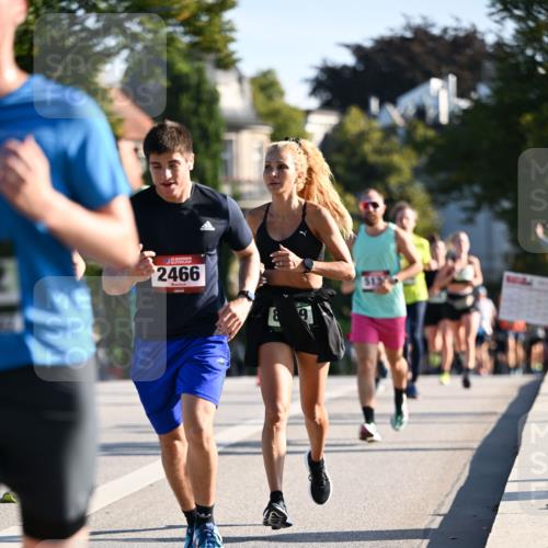 01.09.2024 - BARMER Alsterlauf Dr. Thomas Lammeyer http://msf.ph/oto/6893866 01.09.2024 09:28:50 Laufen 2466 meine-sportfotos.de