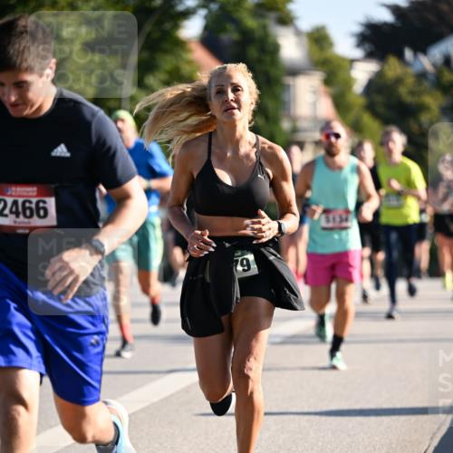01.09.2024 - BARMER Alsterlauf Dr. Thomas Lammeyer http://msf.ph/oto/6893874 01.09.2024 09:28:51 Laufen 2466, 79 meine-sportfotos.de