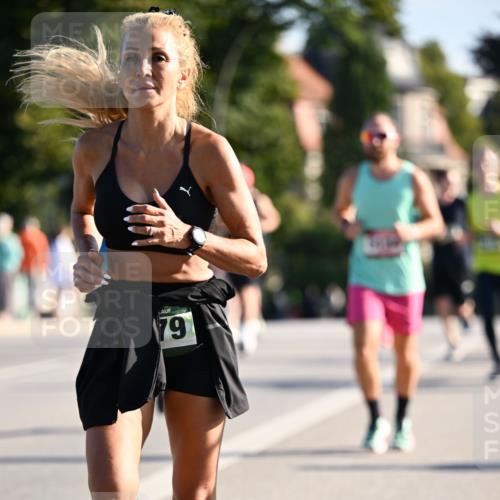 01.09.2024 - BARMER Alsterlauf Dr. Thomas Lammeyer http://msf.ph/oto/6893880 01.09.2024 09:28:52 Laufen 79 meine-sportfotos.de