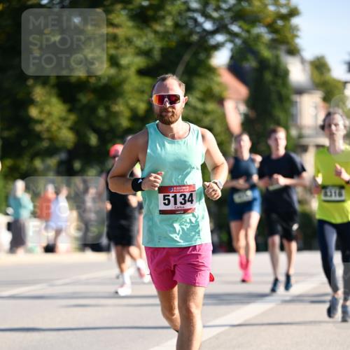 01.09.2024 - BARMER Alsterlauf Dr. Thomas Lammeyer http://msf.ph/oto/6893888 01.09.2024 09:28:53 Laufen 35, 5134, 4316 meine-sportfotos.de