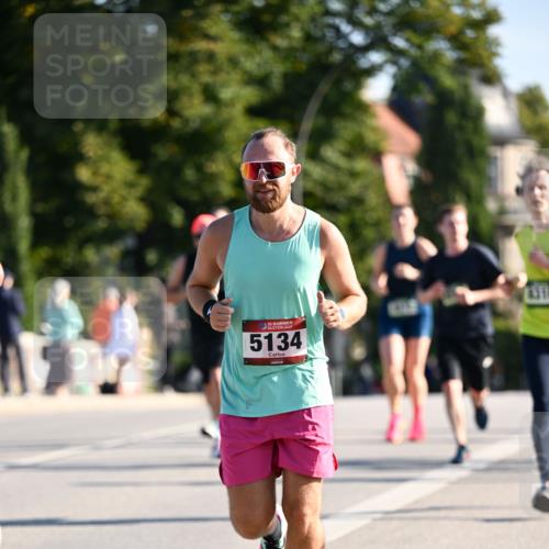 01.09.2024 - BARMER Alsterlauf Dr. Thomas Lammeyer http://msf.ph/oto/6893889 01.09.2024 09:28:53 Laufen 35, 5134, 4311 meine-sportfotos.de