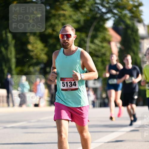 01.09.2024 - BARMER Alsterlauf Dr. Thomas Lammeyer http://msf.ph/oto/6893890 01.09.2024 09:28:53 Laufen 35, 5134 meine-sportfotos.de