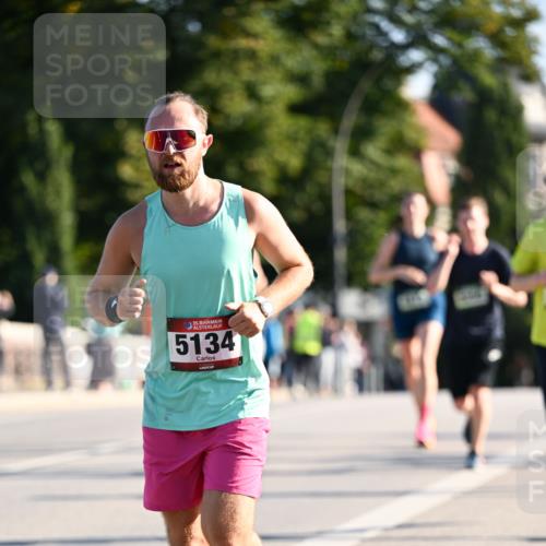 01.09.2024 - BARMER Alsterlauf Dr. Thomas Lammeyer http://msf.ph/oto/6893893 01.09.2024 09:28:53 Laufen 35, 5134 meine-sportfotos.de