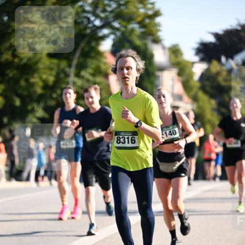 01.09.2024 - BARMER Alsterlauf Dr. Thomas Lammeyer http://msf.ph/oto/6893894 01.09.2024 09:28:54 Laufen 8316, 140, 6 meine-sportfotos.de