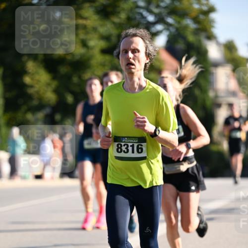 01.09.2024 - BARMER Alsterlauf Dr. Thomas Lammeyer http://msf.ph/oto/6893900 01.09.2024 09:28:55 Laufen 35, 8316 meine-sportfotos.de