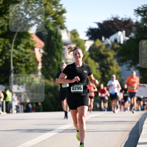 01.09.2024 - BARMER Alsterlauf Dr. Thomas Lammeyer http://msf.ph/oto/6893905 01.09.2024 09:28:56 Laufen 8295 meine-sportfotos.de