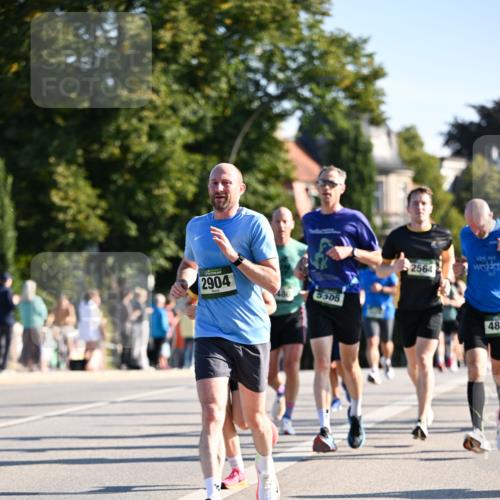 01.09.2024 - BARMER Alsterlauf Dr. Thomas Lammeyer http://msf.ph/oto/6893975 01.09.2024 09:29:10 Laufen 2904, 5305, 2564, 484 meine-sportfotos.de