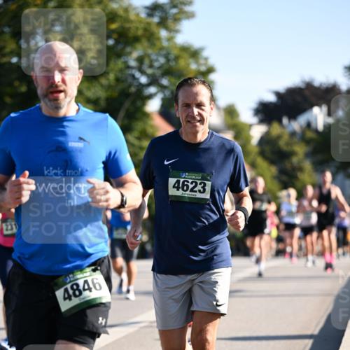 01.09.2024 - BARMER Alsterlauf Dr. Thomas Lammeyer http://msf.ph/oto/6893998 01.09.2024 09:29:14 Laufen 231, 35, 4623, 4846 meine-sportfotos.de