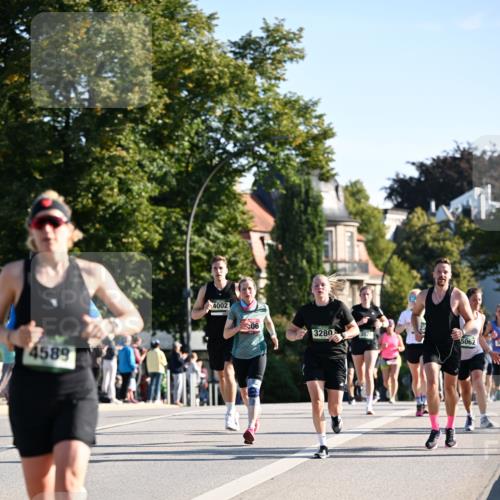 01.09.2024 - BARMER Alsterlauf Dr. Thomas Lammeyer http://msf.ph/oto/6894006 01.09.2024 09:29:15 Laufen 4589, 4002, 306, 3280, 5062 meine-sportfotos.de