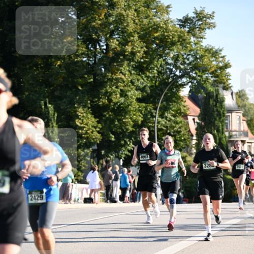 01.09.2024 - BARMER Alsterlauf Dr. Thomas Lammeyer http://msf.ph/oto/6894011 01.09.2024 09:29:16 Laufen 2429, 4002, 06, 328, 3525 meine-sportfotos.de