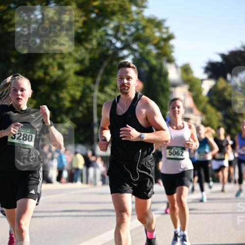 01.09.2024 - BARMER Alsterlauf Dr. Thomas Lammeyer http://msf.ph/oto/6894025 01.09.2024 09:29:18 Laufen 3280, 5062 meine-sportfotos.de