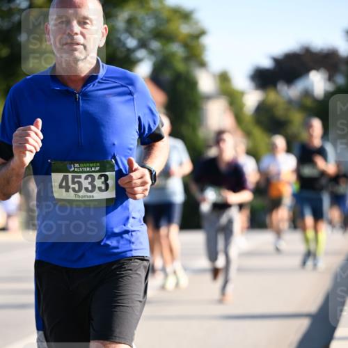 01.09.2024 - BARMER Alsterlauf Dr. Thomas Lammeyer http://msf.ph/oto/6894071 01.09.2024 09:29:26 Laufen 35, 4533 meine-sportfotos.de