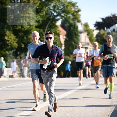 01.09.2024 - BARMER Alsterlauf Dr. Thomas Lammeyer http://msf.ph/oto/6894080 01.09.2024 09:29:27 Laufen 36, 47, 4780 meine-sportfotos.de