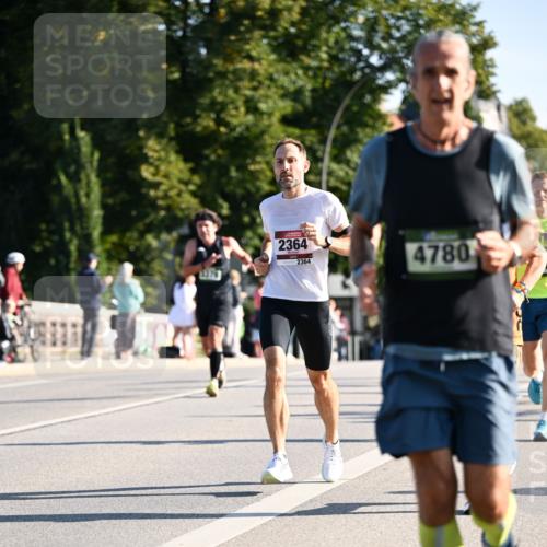 01.09.2024 - BARMER Alsterlauf Dr. Thomas Lammeyer http://msf.ph/oto/6894095 01.09.2024 09:29:30 Laufen 2364, 2364, 4780 meine-sportfotos.de