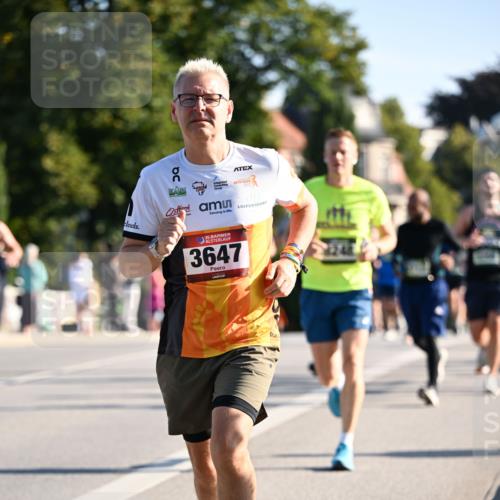 01.09.2024 - BARMER Alsterlauf Dr. Thomas Lammeyer http://msf.ph/oto/6894100 01.09.2024 09:29:31 Laufen 35, 3647 meine-sportfotos.de