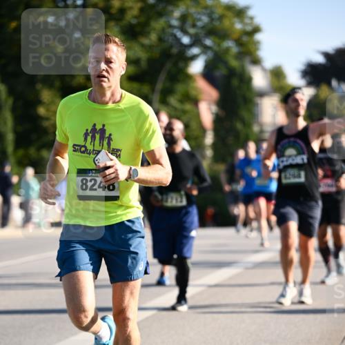 01.09.2024 - BARMER Alsterlauf Dr. Thomas Lammeyer http://msf.ph/oto/6894112 01.09.2024 09:29:33 Laufen 8246 meine-sportfotos.de