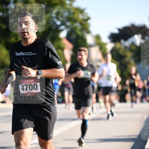 01.09.2024 - BARMER Alsterlauf Dr. Thomas Lammeyer http://msf.ph/oto/6894134 01.09.2024 09:29:36 Laufen 35, 4700 meine-sportfotos.de