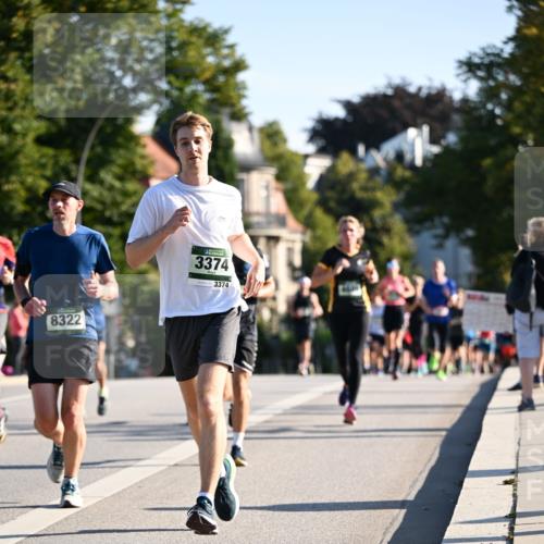 01.09.2024 - BARMER Alsterlauf Dr. Thomas Lammeyer http://msf.ph/oto/6894146 01.09.2024 09:29:39 Laufen 8322, 3374, 3374 meine-sportfotos.de