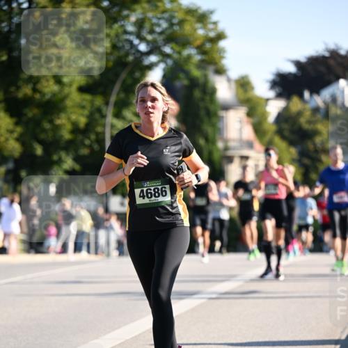 01.09.2024 - BARMER Alsterlauf Dr. Thomas Lammeyer http://msf.ph/oto/6894172 01.09.2024 09:29:42 Laufen 4686 meine-sportfotos.de