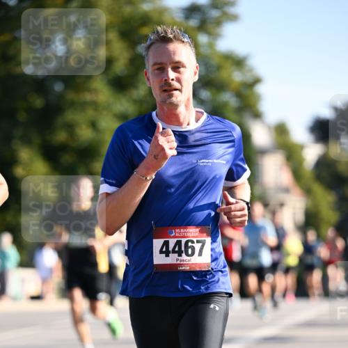 01.09.2024 - BARMER Alsterlauf Dr. Thomas Lammeyer http://msf.ph/oto/6894191 01.09.2024 09:29:47 Laufen 10, 35, 4467 meine-sportfotos.de