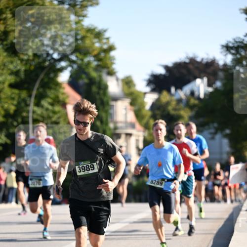 01.09.2024 - BARMER Alsterlauf Dr. Thomas Lammeyer http://msf.ph/oto/6894204 01.09.2024 09:29:50 Laufen 3989, 5289 meine-sportfotos.de
