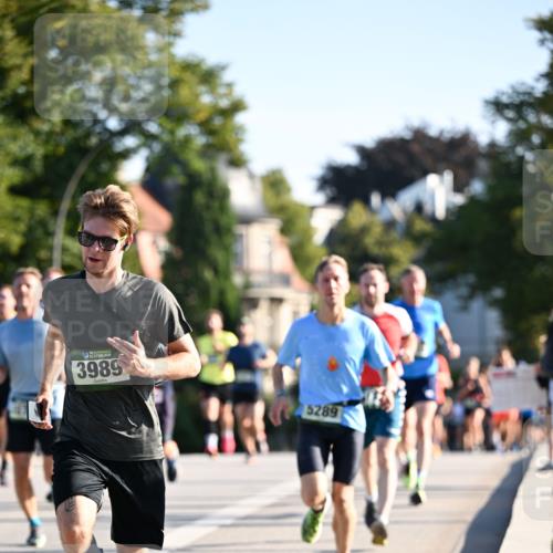 01.09.2024 - BARMER Alsterlauf Dr. Thomas Lammeyer http://msf.ph/oto/6894208 01.09.2024 09:29:50 Laufen 15, 3989, 5289 meine-sportfotos.de
