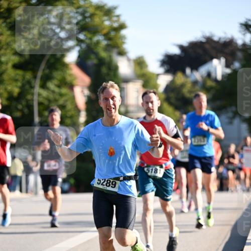 01.09.2024 - BARMER Alsterlauf Dr. Thomas Lammeyer http://msf.ph/oto/6894214 01.09.2024 09:29:51 Laufen 5289, 5181 meine-sportfotos.de