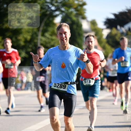 01.09.2024 - BARMER Alsterlauf Dr. Thomas Lammeyer http://msf.ph/oto/6894218 01.09.2024 09:29:51 Laufen 5289, 5181 meine-sportfotos.de