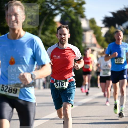 01.09.2024 - BARMER Alsterlauf Dr. Thomas Lammeyer http://msf.ph/oto/6894221 01.09.2024 09:29:52 Laufen 235, 5289, 5181 meine-sportfotos.de