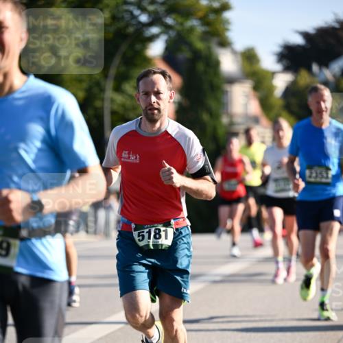01.09.2024 - BARMER Alsterlauf Dr. Thomas Lammeyer http://msf.ph/oto/6894222 01.09.2024 09:29:52 Laufen 9, 5181, 2351 meine-sportfotos.de