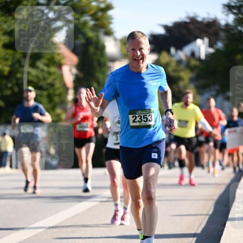 01.09.2024 - BARMER Alsterlauf Dr. Thomas Lammeyer http://msf.ph/oto/6894231 01.09.2024 09:29:54 Laufen 35, 2353 meine-sportfotos.de