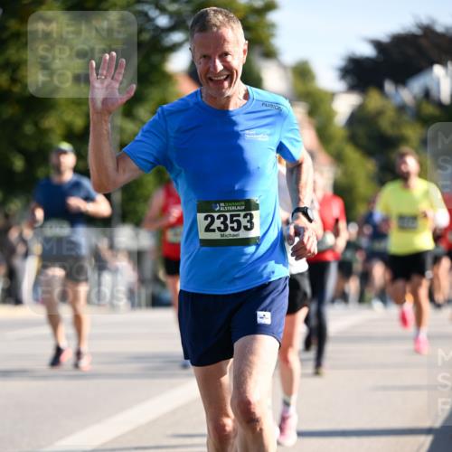 01.09.2024 - BARMER Alsterlauf Dr. Thomas Lammeyer http://msf.ph/oto/6894237 01.09.2024 09:29:54 Laufen 35, 2353 meine-sportfotos.de
