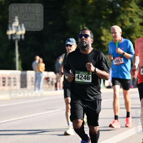 01.09.2024 - BARMER Alsterlauf Dr. Thomas Lammeyer http://msf.ph/oto/6894270 01.09.2024 09:29:59 Laufen 1931, 35, 4246, 5051 meine-sportfotos.de