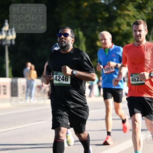 01.09.2024 - BARMER Alsterlauf Dr. Thomas Lammeyer http://msf.ph/oto/6894271 01.09.2024 09:29:59 Laufen 135, 4246, 5051, 462 meine-sportfotos.de