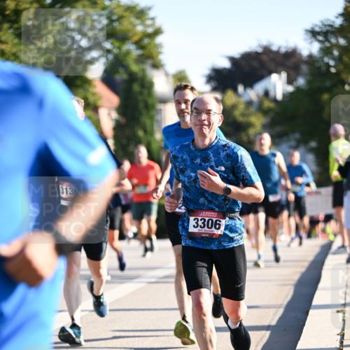 01.09.2024 - BARMER Alsterlauf Dr. Thomas Lammeyer http://msf.ph/oto/6894307 01.09.2024 09:30:06 Laufen 313, 135, 3306 meine-sportfotos.de