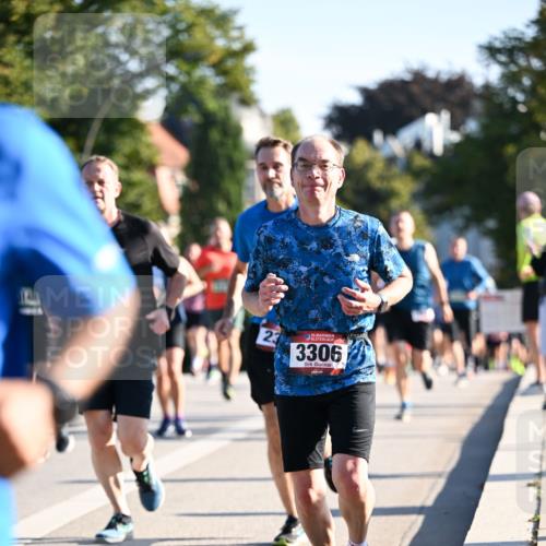 01.09.2024 - BARMER Alsterlauf Dr. Thomas Lammeyer http://msf.ph/oto/6894308 01.09.2024 09:30:06 Laufen 23, 10, 3306 meine-sportfotos.de