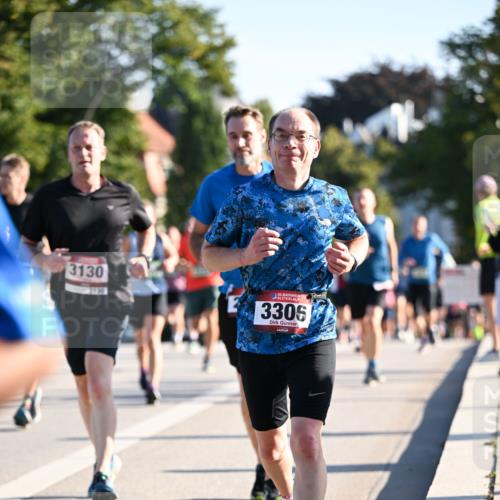 01.09.2024 - BARMER Alsterlauf Dr. Thomas Lammeyer http://msf.ph/oto/6894309 01.09.2024 09:30:06 Laufen 3130, 3130, 1035, 3306 meine-sportfotos.de