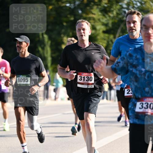 01.09.2024 - BARMER Alsterlauf Dr. Thomas Lammeyer http://msf.ph/oto/6894314 01.09.2024 09:30:07 Laufen 8095, 1035, 3130, 3130, 23, 330 meine-sportfotos.de