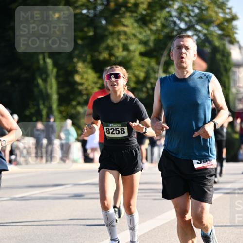 01.09.2024 - BARMER Alsterlauf Dr. Thomas Lammeyer http://msf.ph/oto/6894330 01.09.2024 09:30:10 Laufen 8258 meine-sportfotos.de